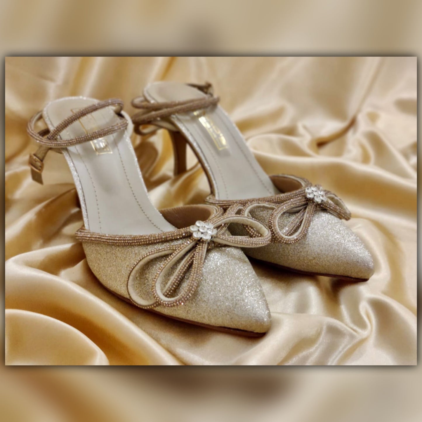 Stripie - Glittery Golden